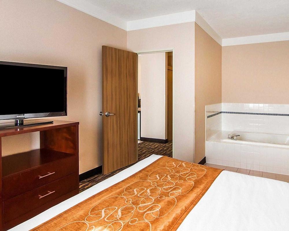 คอมฟอร์ต สวีท Hotel ซาเลม ภายนอก รูปภาพ
